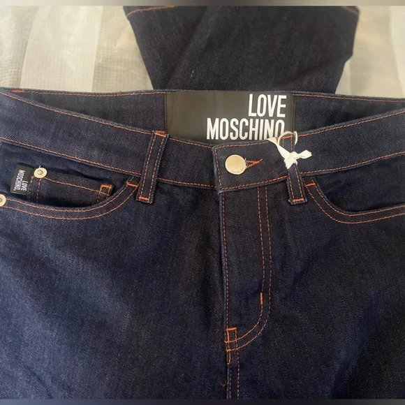 NWT LOVE MOSCHINO Mid-rise slim-leg dark denim jeans Size 26 - Picture 3 of 15
